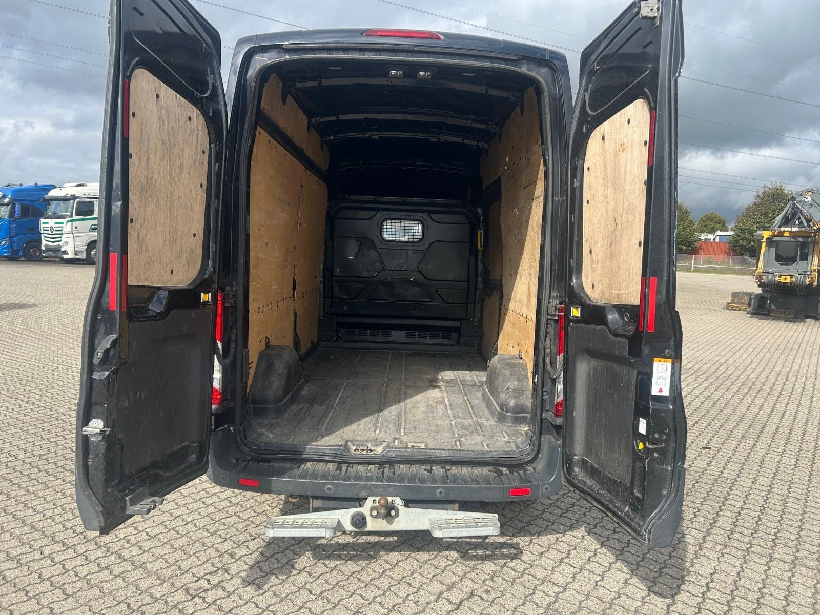 undefined Ford Transit 350 L3 Van fra 2014