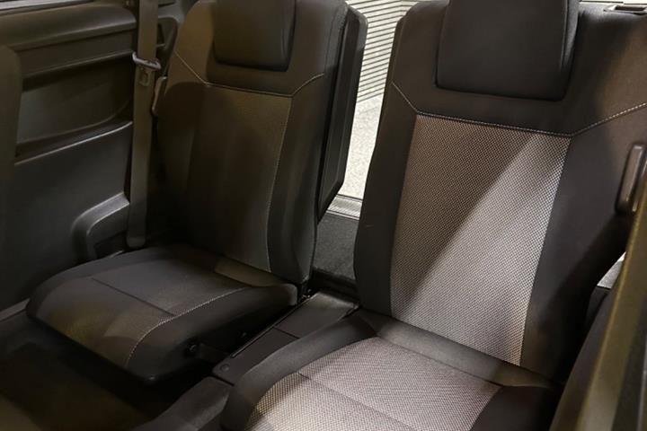undefined Opel Zafira fra 2012