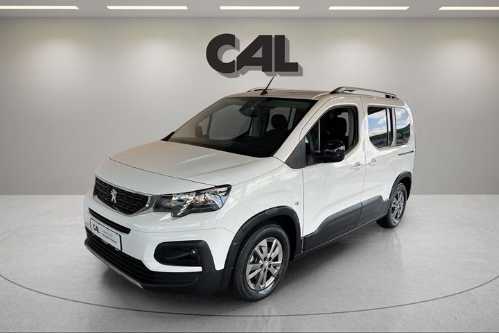 Hvid Peugeot e-Rifter fra 2022