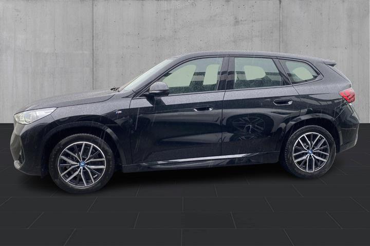 Sort BMW iX1 fra 2024