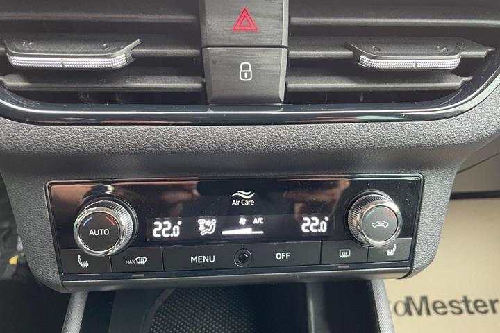 Grå Skoda Scala fra 2023