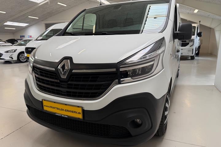 Hvid Renault Trafic T29 fra 2019