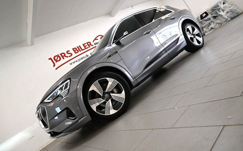 Audi e-tron 55 Advanced Prestige quattro