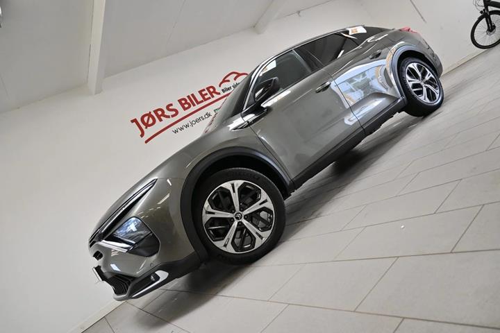 Grå Citroën C5 X fra 2022