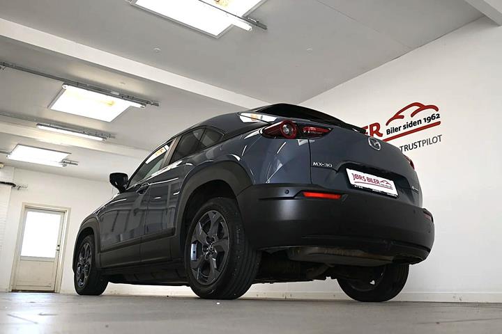 Grå Mazda MX-30 fra 2023