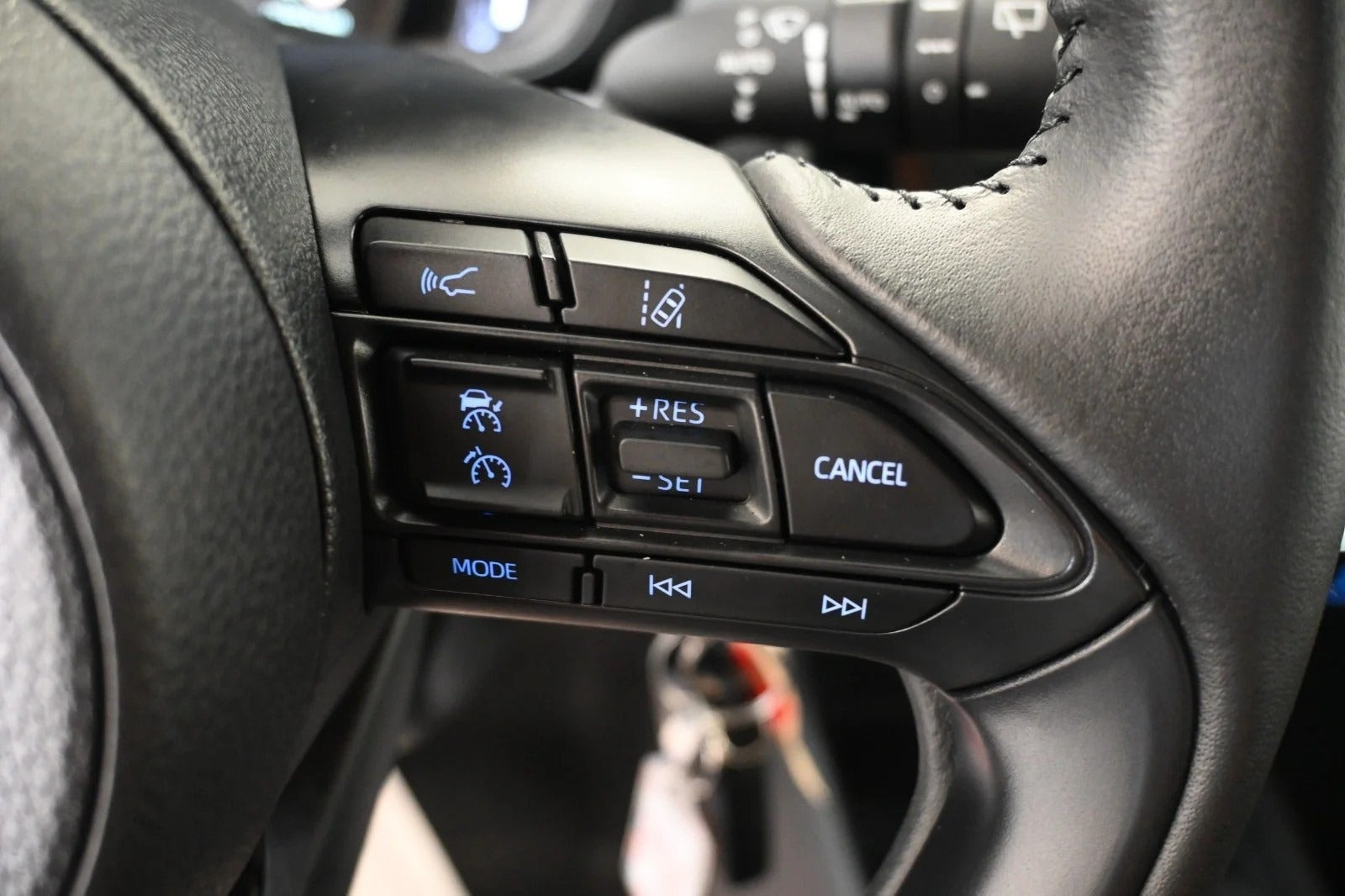 Hvid Toyota Aygo X fra 2024