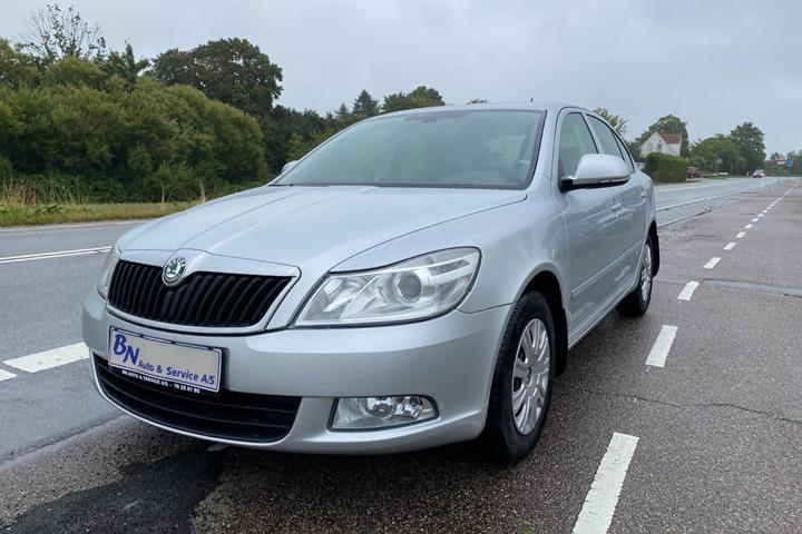 Sølv Skoda Octavia fra 2011