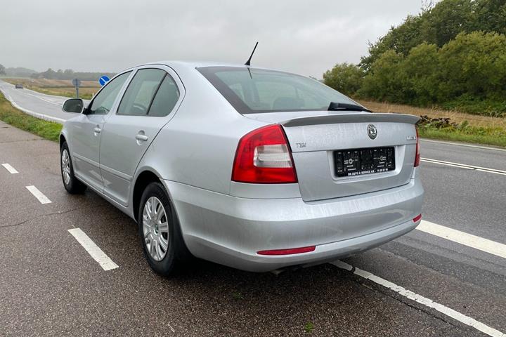 Sølv Skoda Octavia fra 2011