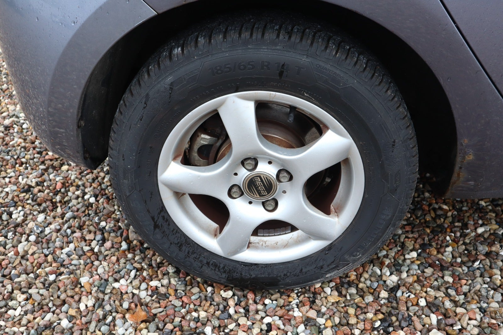 Blå Hyundai i20 fra 2009