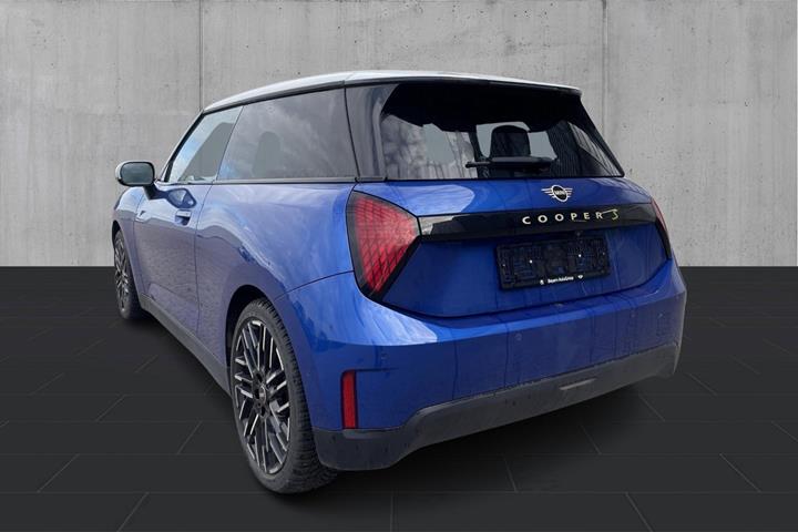 Blå Mini Cooper SE fra 2024