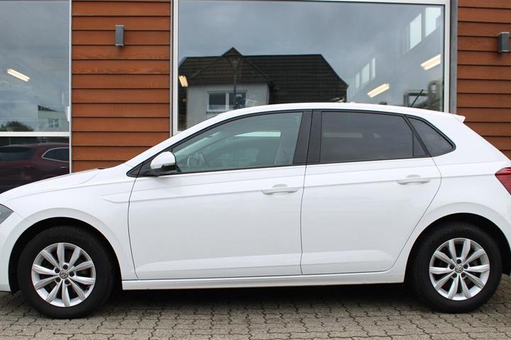 Hvid VW Polo fra 2019
