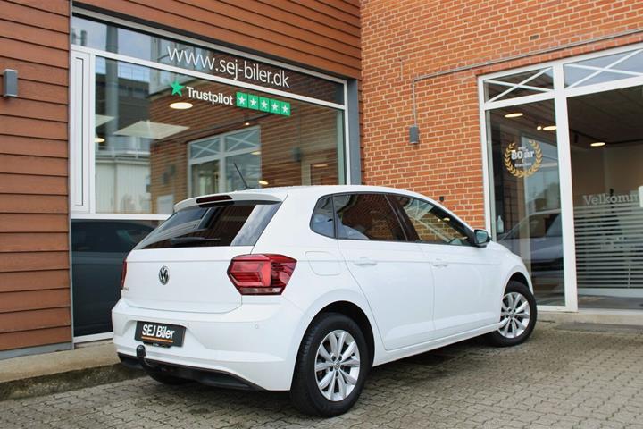 Hvid VW Polo fra 2019