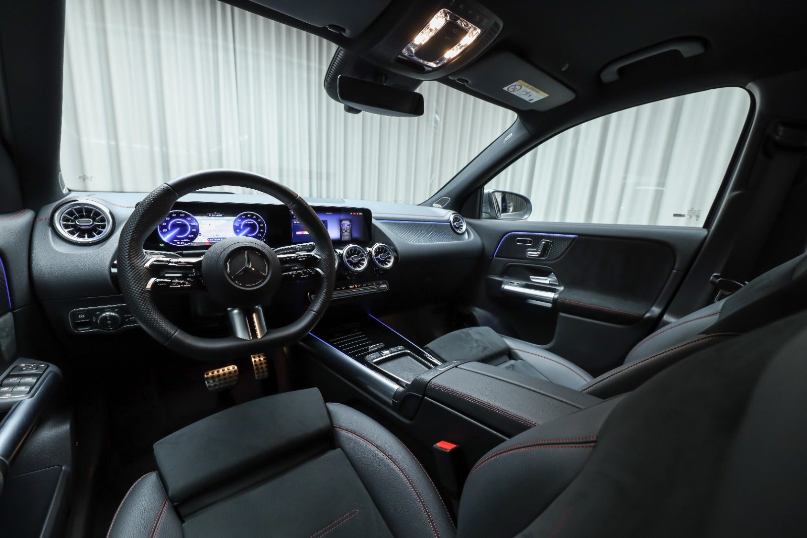 Grå Mercedes EQA250+ fra 2026