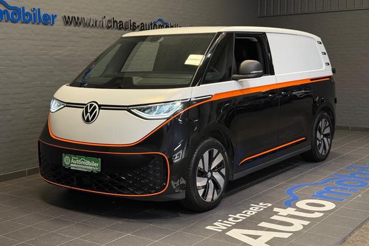 Sort VW ID.Buzz fra 2024 set udefra