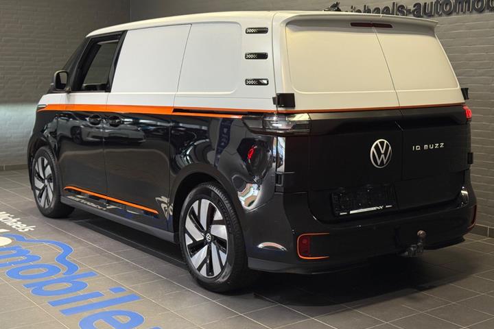 Sort VW ID.Buzz fra 2024