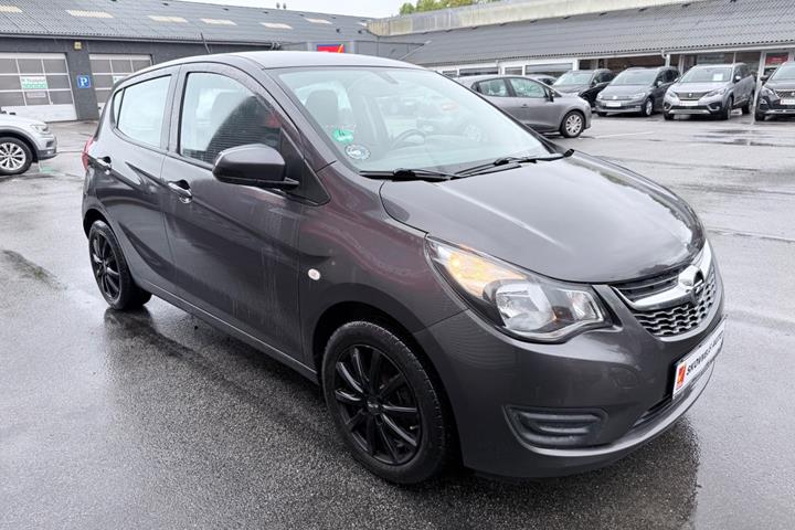 Grå Opel Karl fra 2016