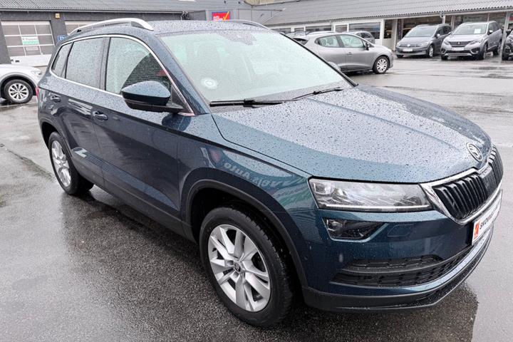 Grøn Skoda Karoq fra 2021