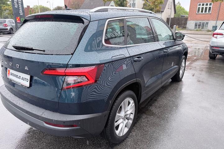 Grøn Skoda Karoq fra 2021