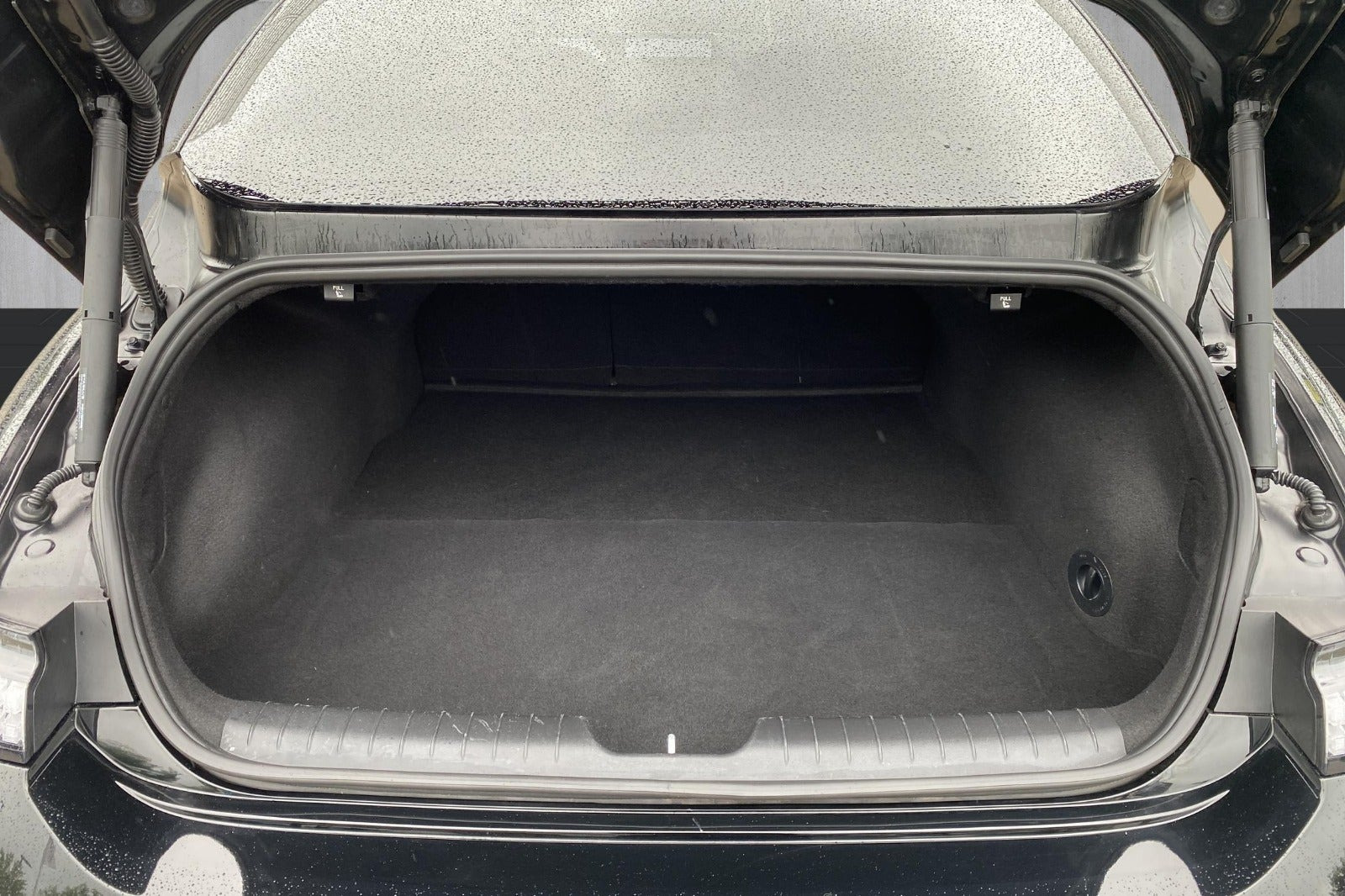 Sort Hyundai Ioniq 6 fra 2023