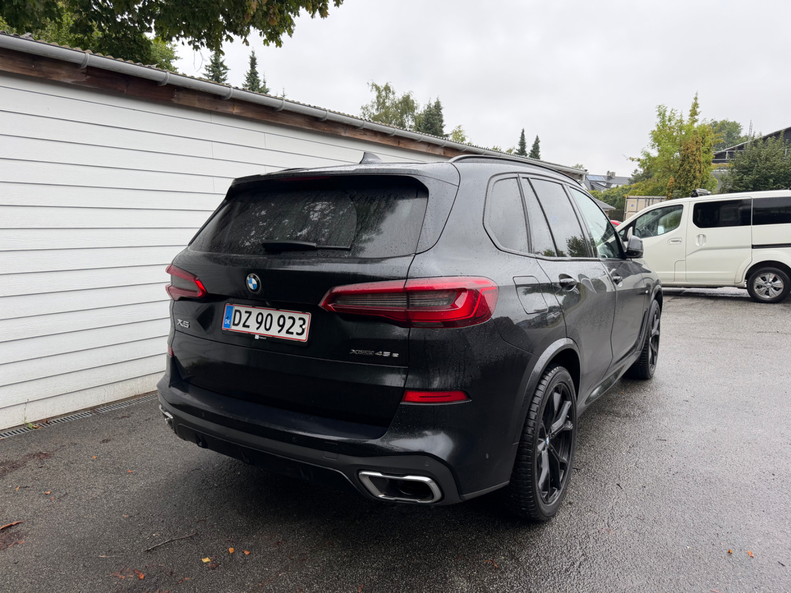 Sort BMW X5 fra 2019
