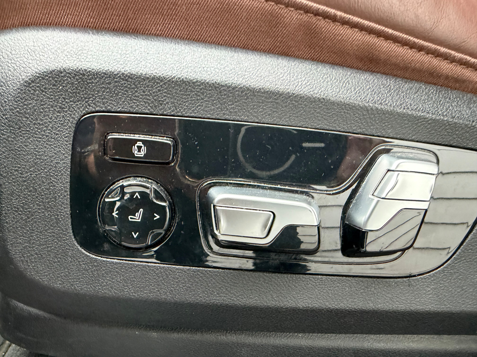Sort BMW X5 fra 2019