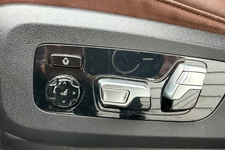 Sort BMW X5 fra 2019