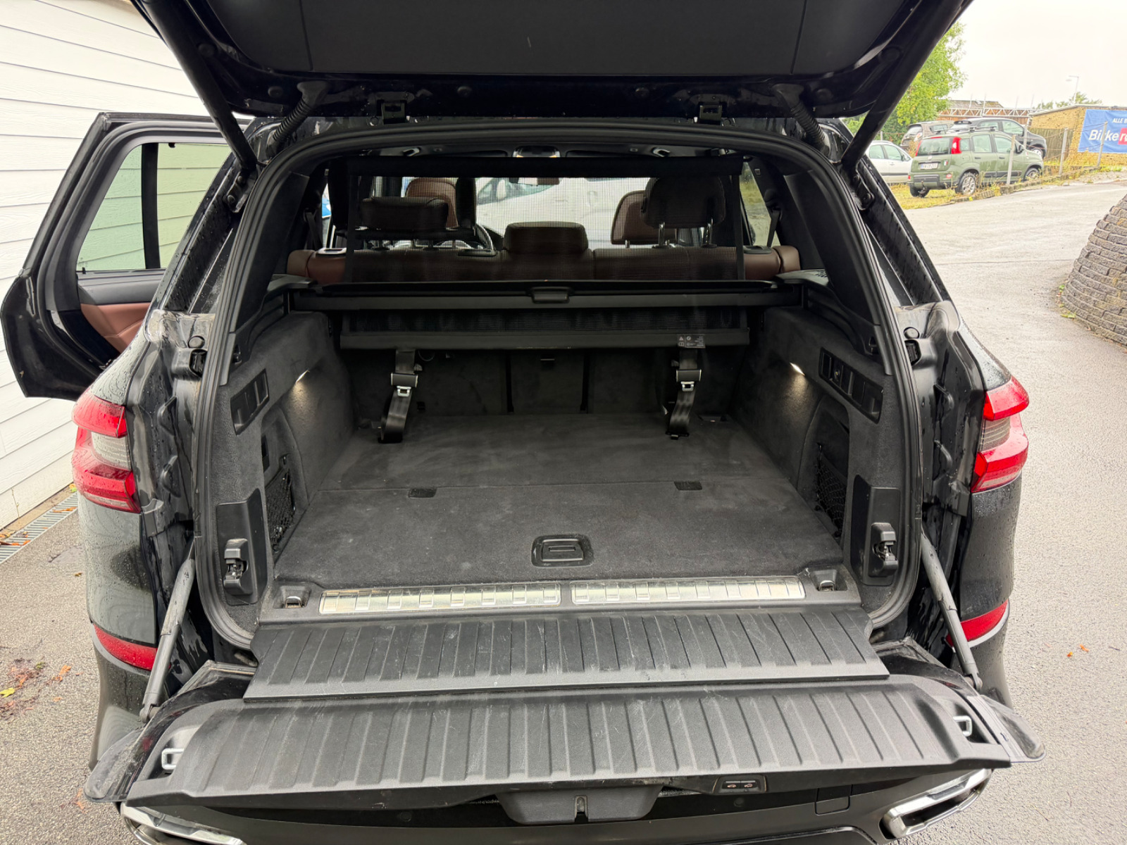 Sort BMW X5 fra 2019