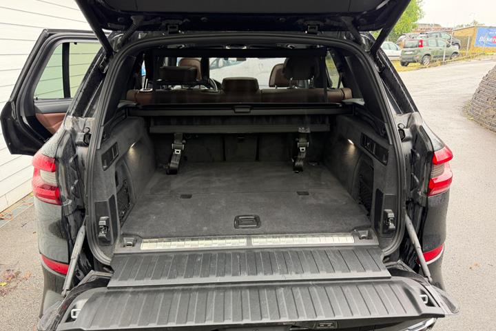 Sort BMW X5 fra 2019