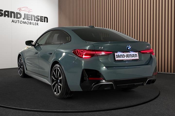 Grøn BMW i4 fra 2026