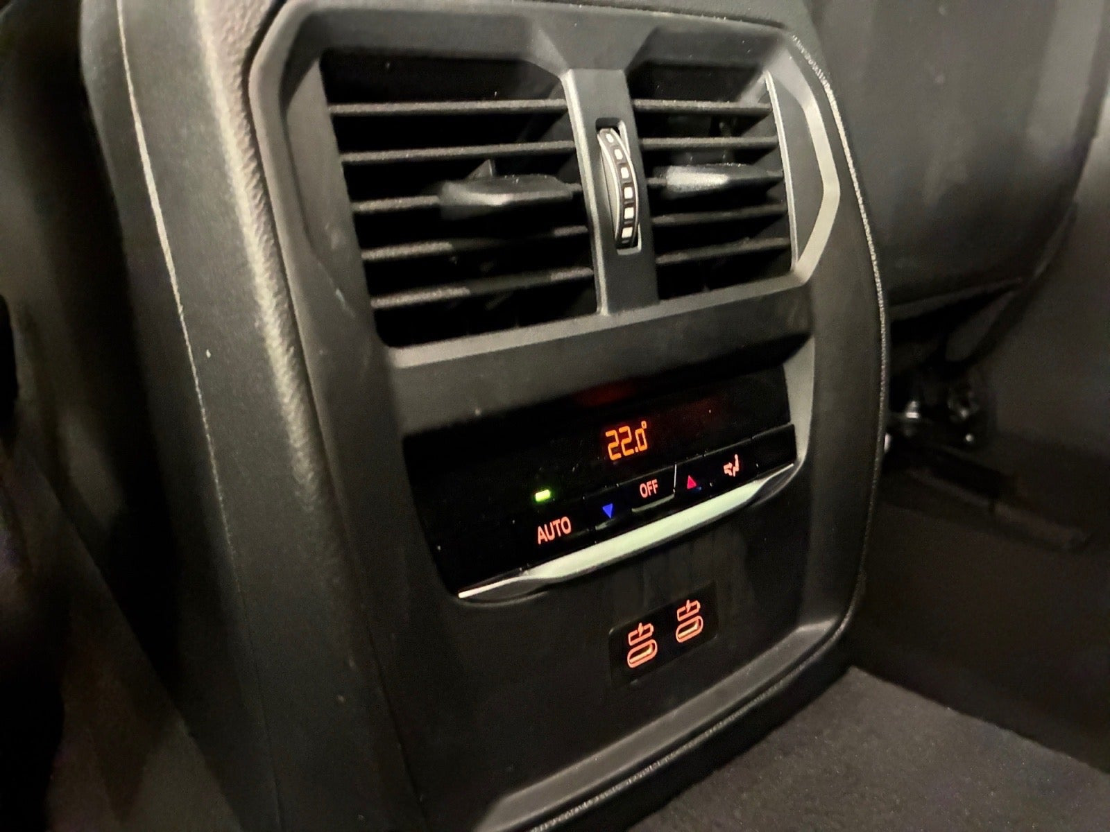 Grøn BMW i4 fra 2026