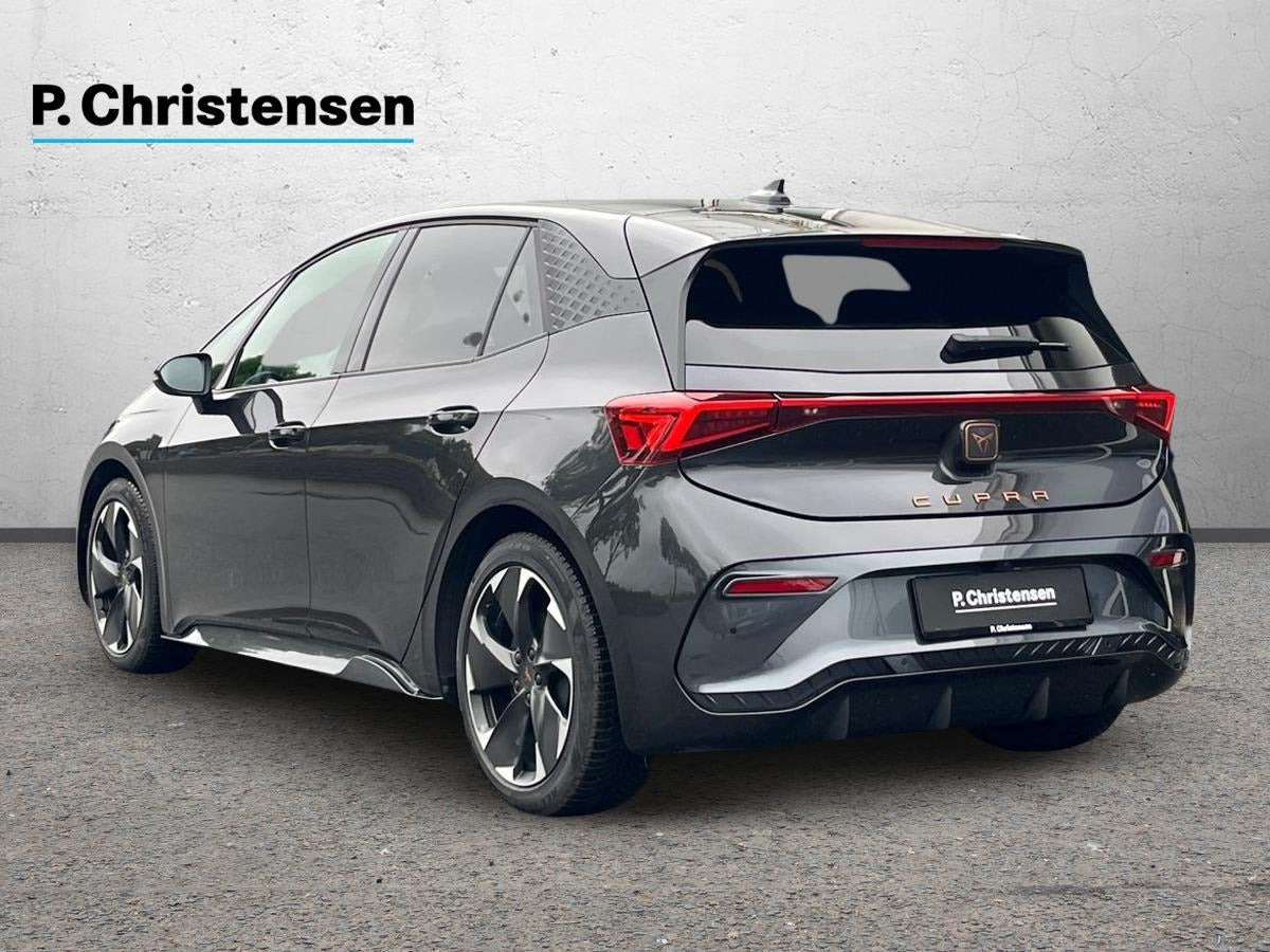 Sort Cupra Born fra 2023
