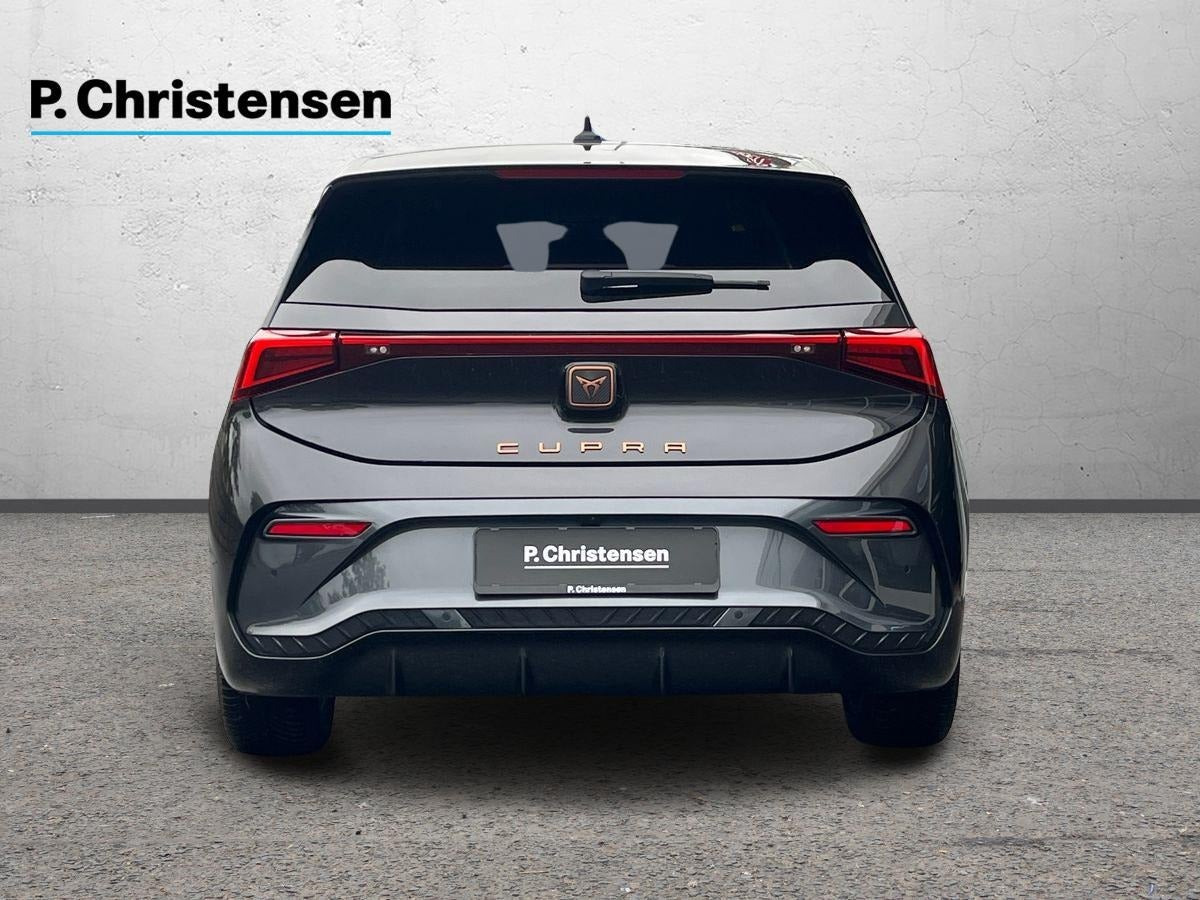 Sort Cupra Born fra 2023