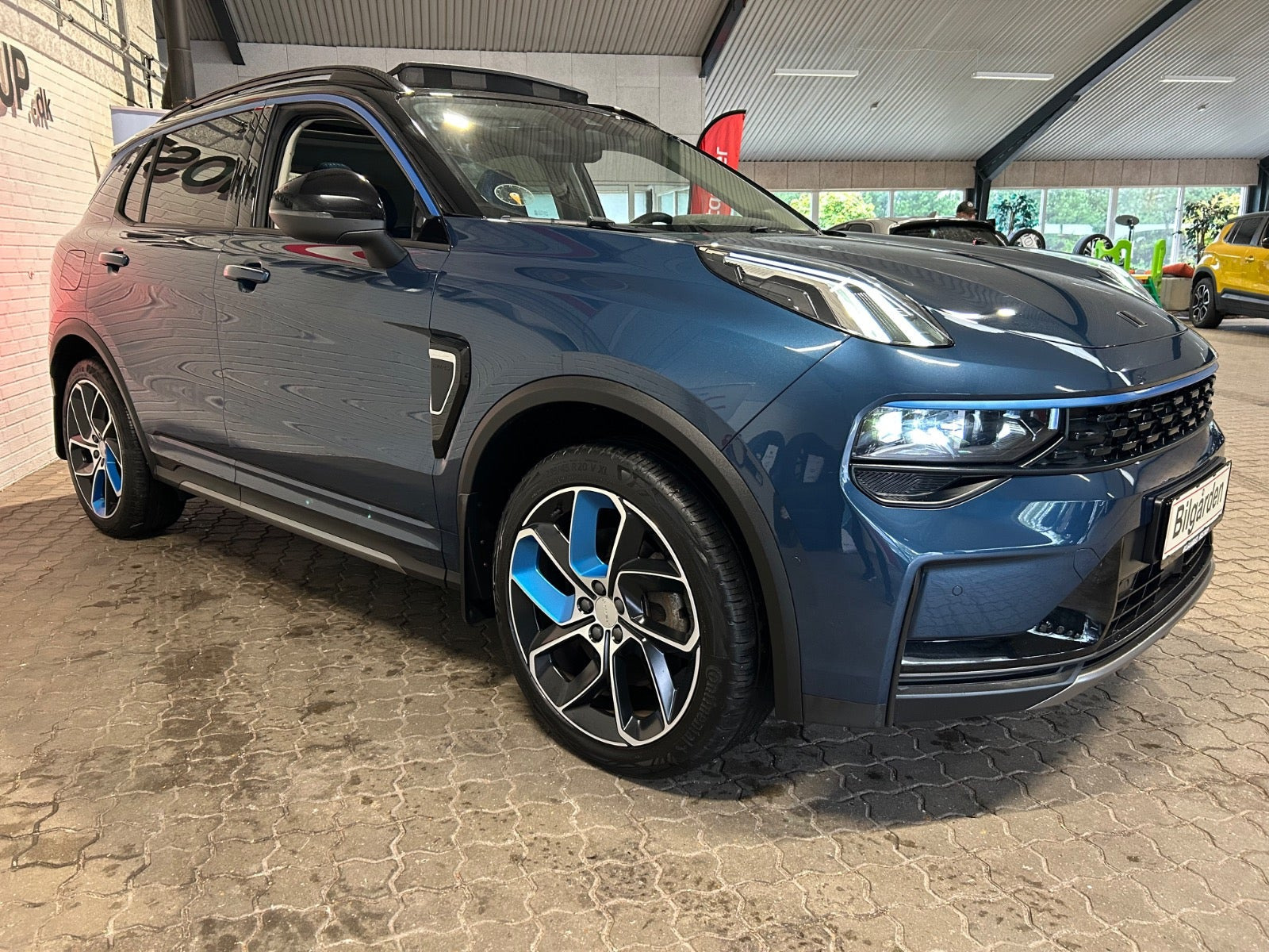 Blå Lynk & Co 01 fra 2021