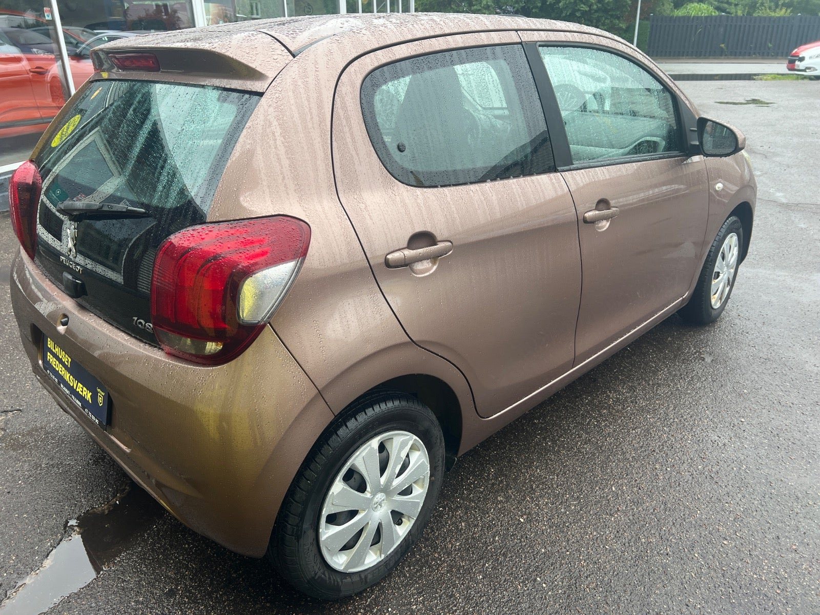 Bronze Peugeot 108 fra 2015