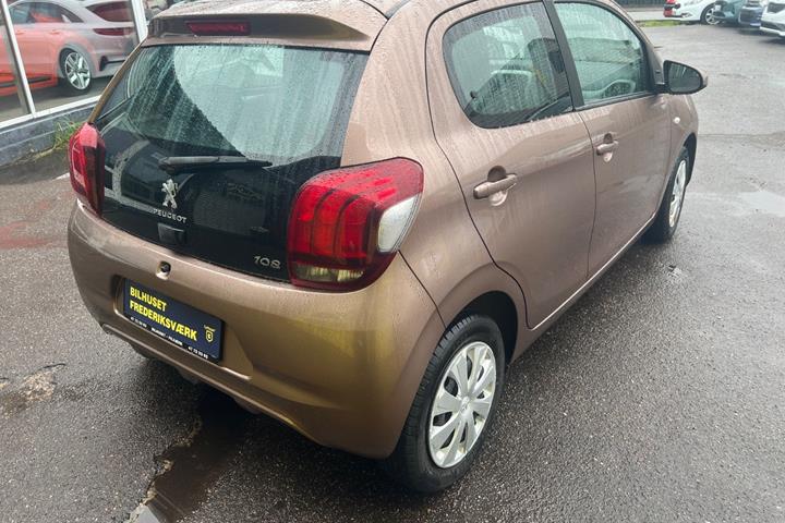 Bronze Peugeot 108 fra 2015
