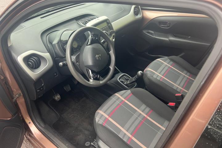 Bronze Peugeot 108 fra 2015