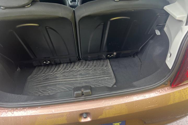 Bronze Peugeot 108 fra 2015