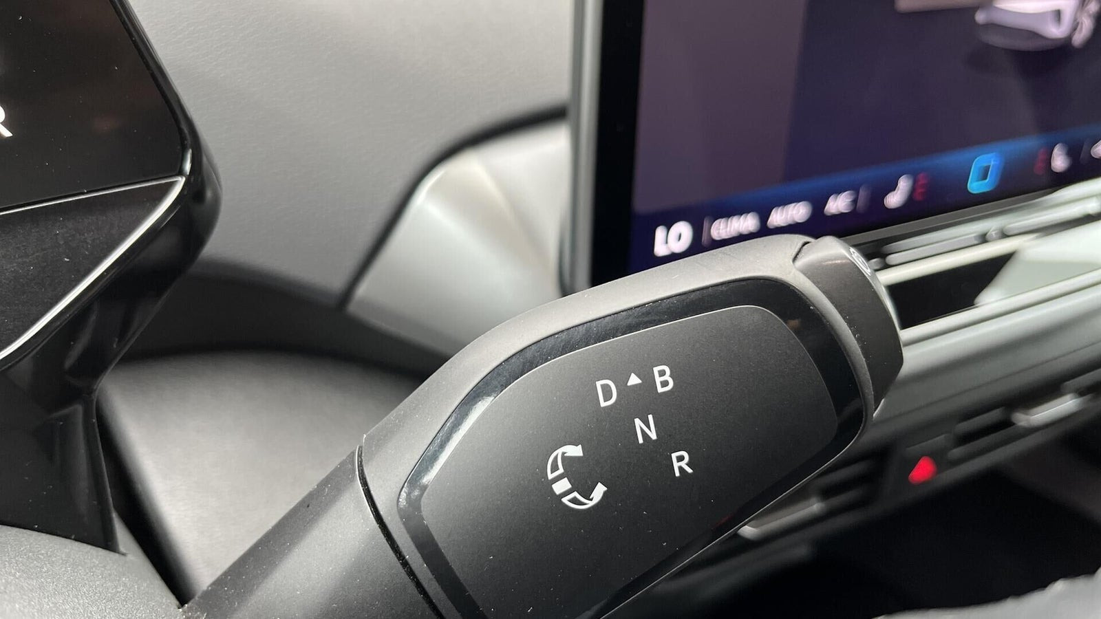 Grå VW ID.4 fra 2024
