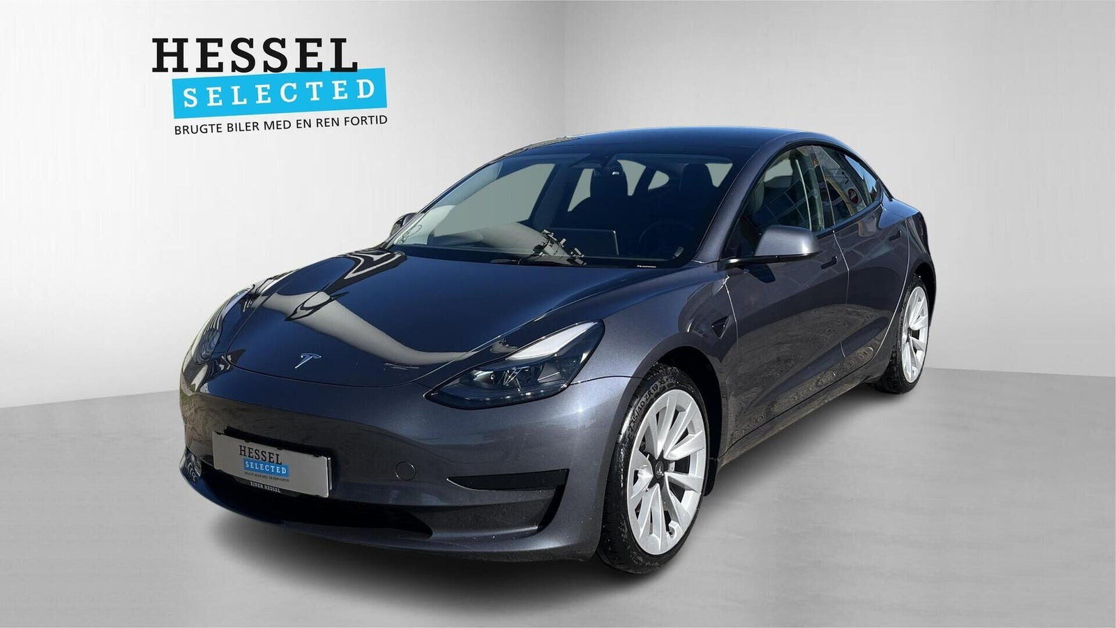 Tesla Model 3 RWD