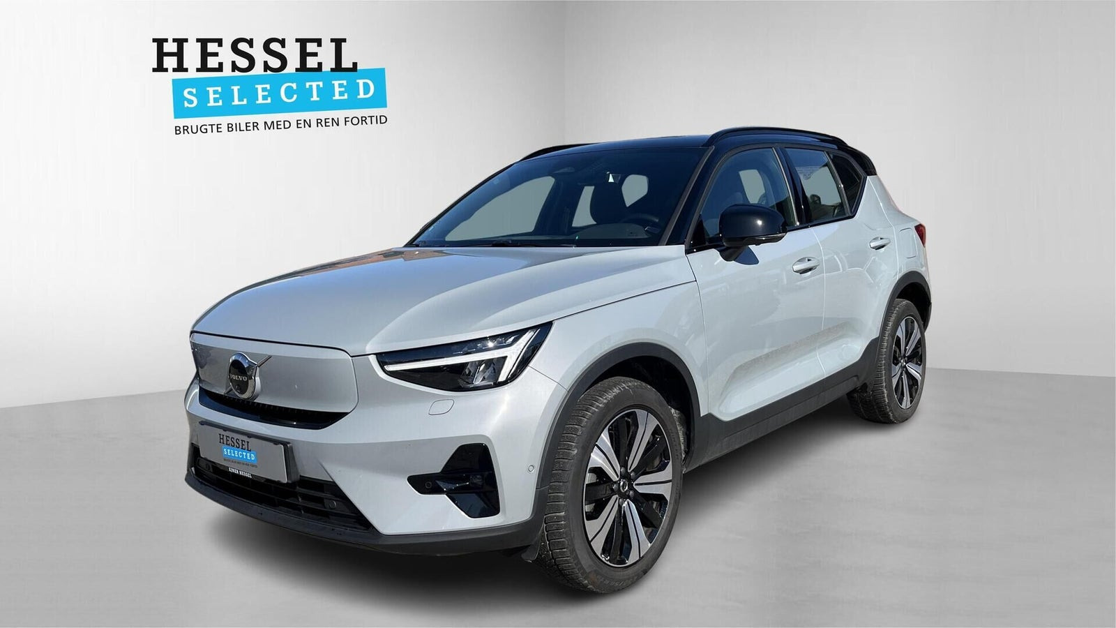 Grå Volvo EX40 fra 2025