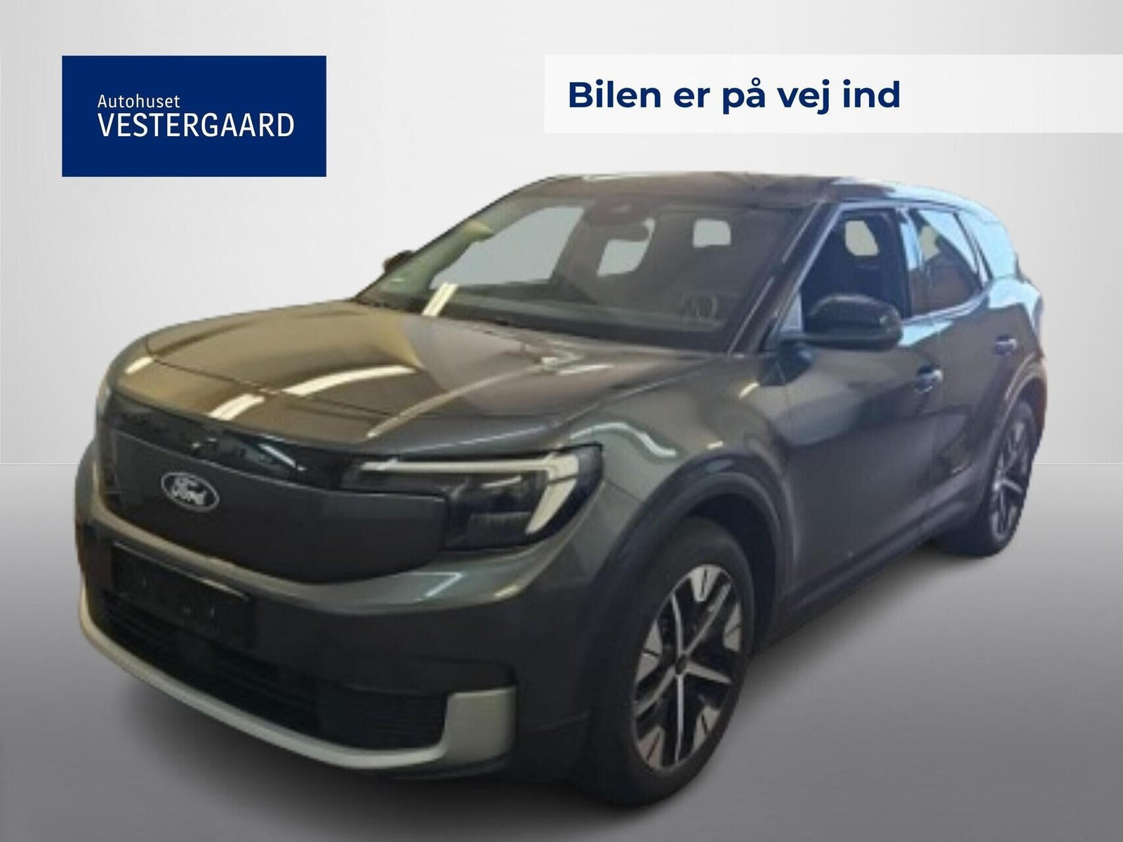 Ford Explorer 77 Select Extended Range