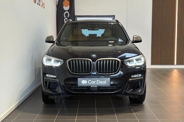 Sort BMW X3 fra 2019