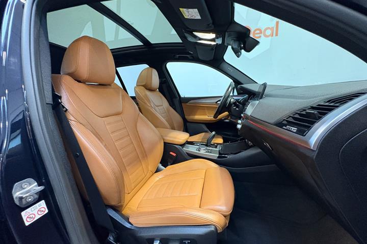 Sort BMW X3 fra 2019