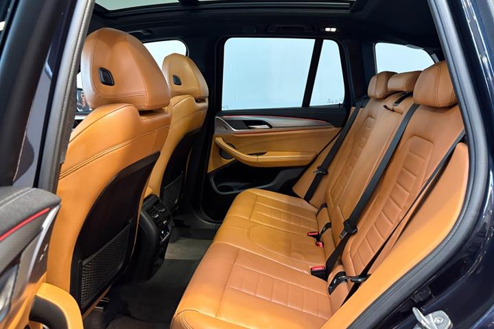 Sort BMW X3 fra 2019