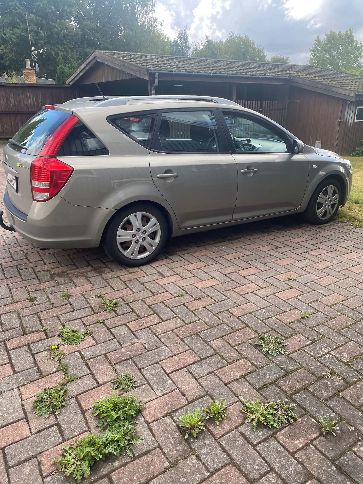 undefined Kia Cee'd fra 2010