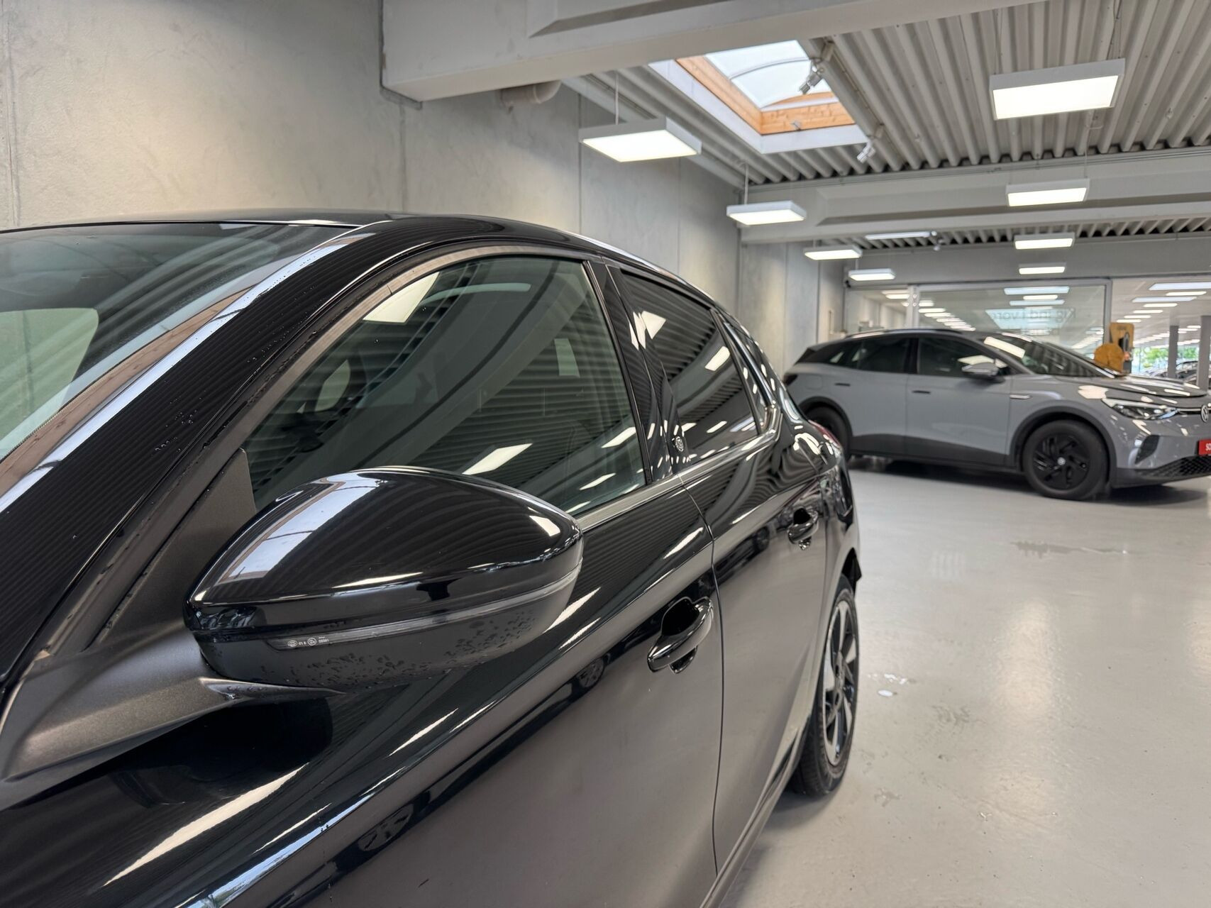 Sort Opel Corsa-e fra 2023