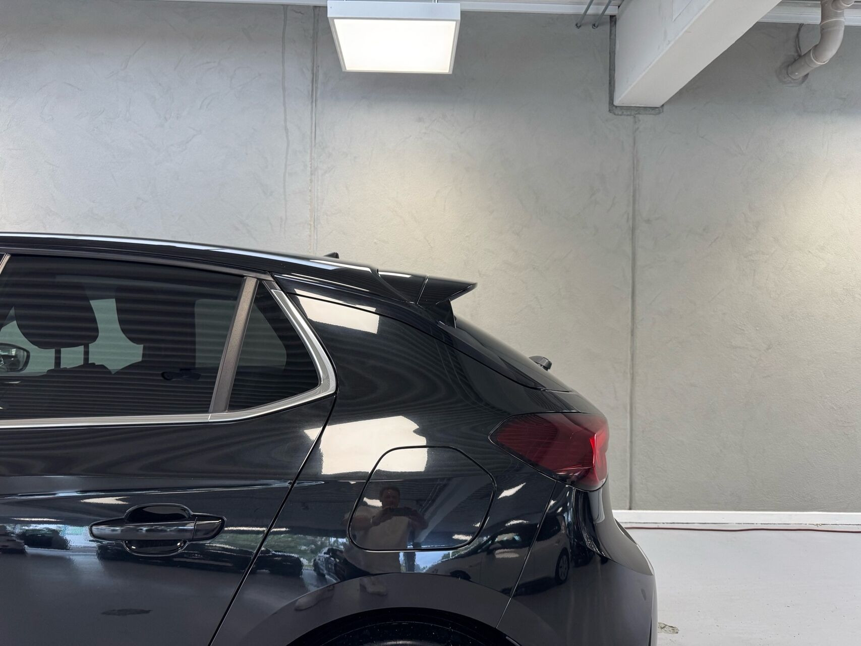 Sort Opel Corsa-e fra 2023