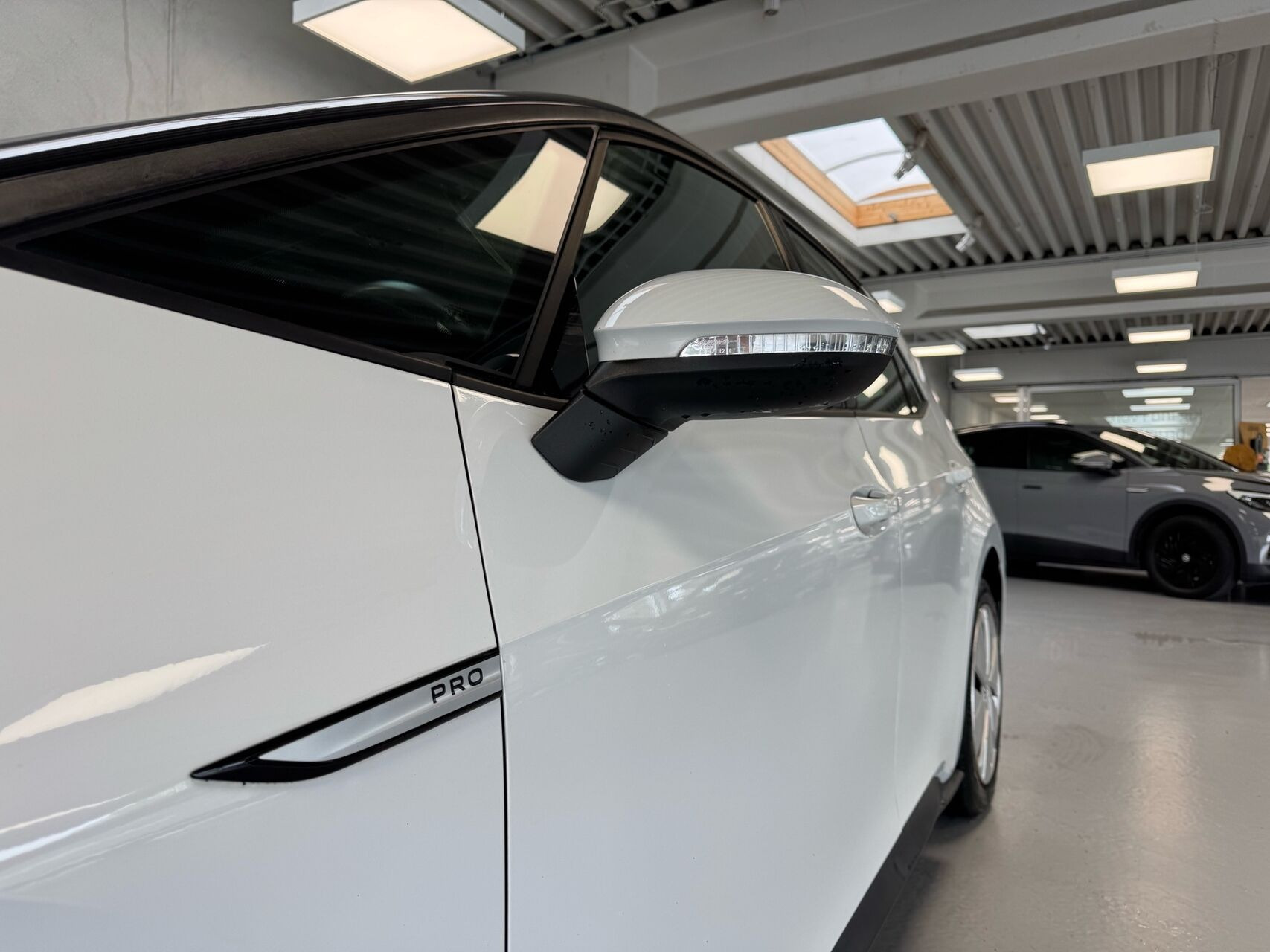 Hvid VW ID.3 fra 2023