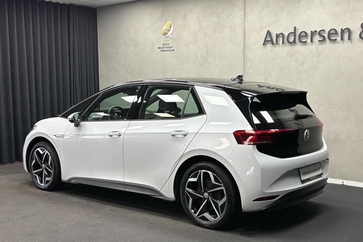Hvid VW ID.3 fra 2023