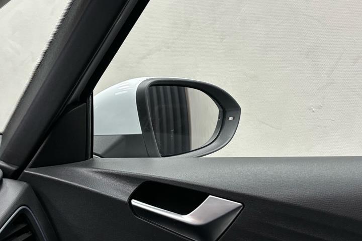Hvid VW ID.3 fra 2023